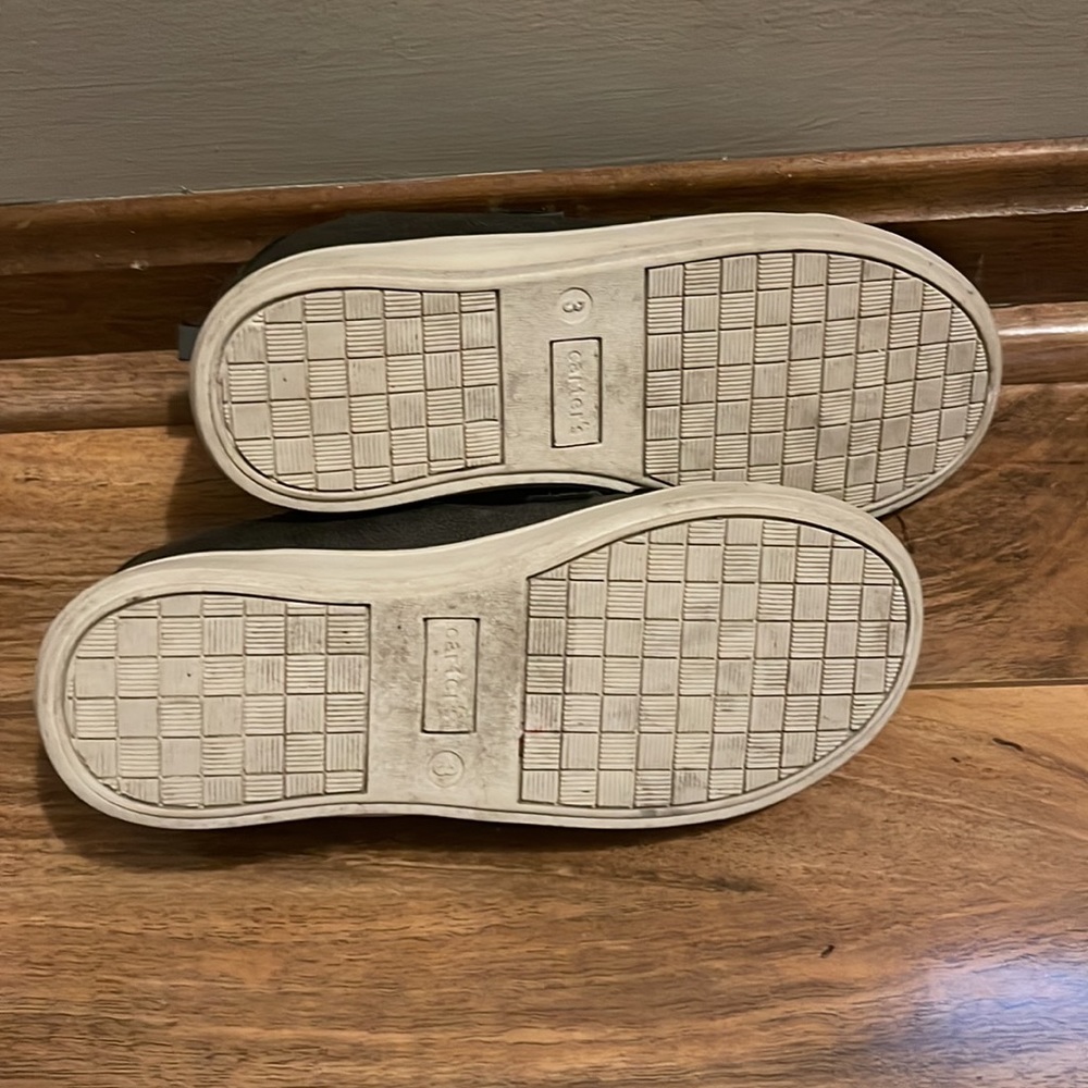 Carter’s Casual Velcro Sneakers - Picture 3 of 7